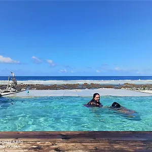 - Teariki 2 Fakarava