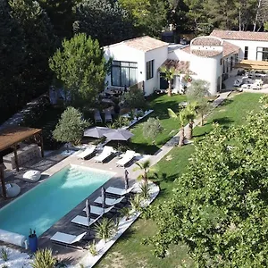les-lodges-taizen-sejour-spa-sans-enfants.fr-provencehotel.com/